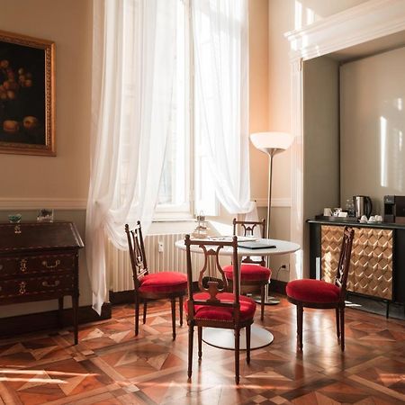 Royal Palace Hotel Torino Esterno foto